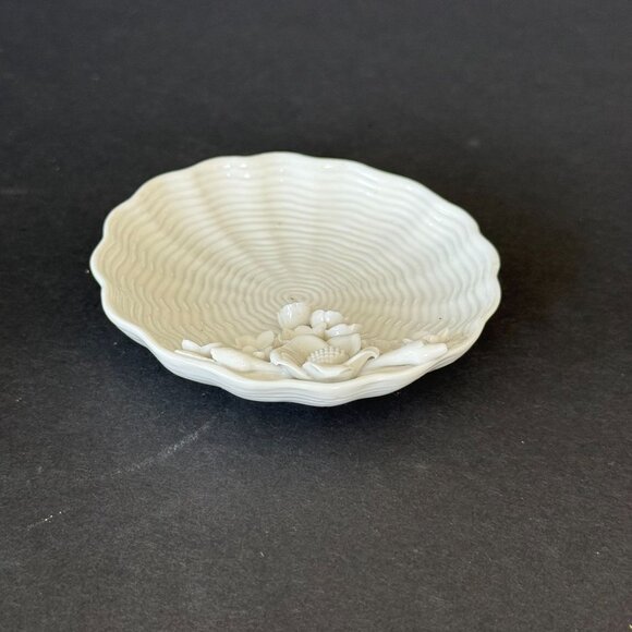 Vintage MCM White Ceramic Capodimonte Style Floral DoubleTrinket Dish Match Cup - Picture 6 of 9